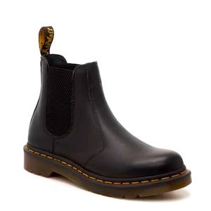 Dr. Martens 2976 Chelsea Boot - Women's